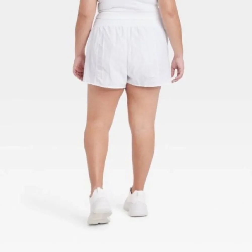 NWT White Women's High-Rise Crinkle Shorts - All In Motion Size XL - Picture 2 of 4